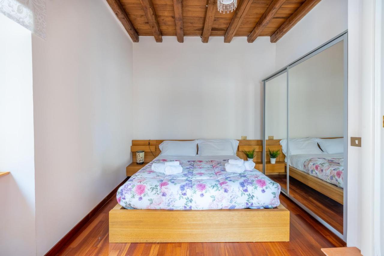 Vg Trevi Fountain 5 Stelle Elegant Apartment Рим Екстериор снимка